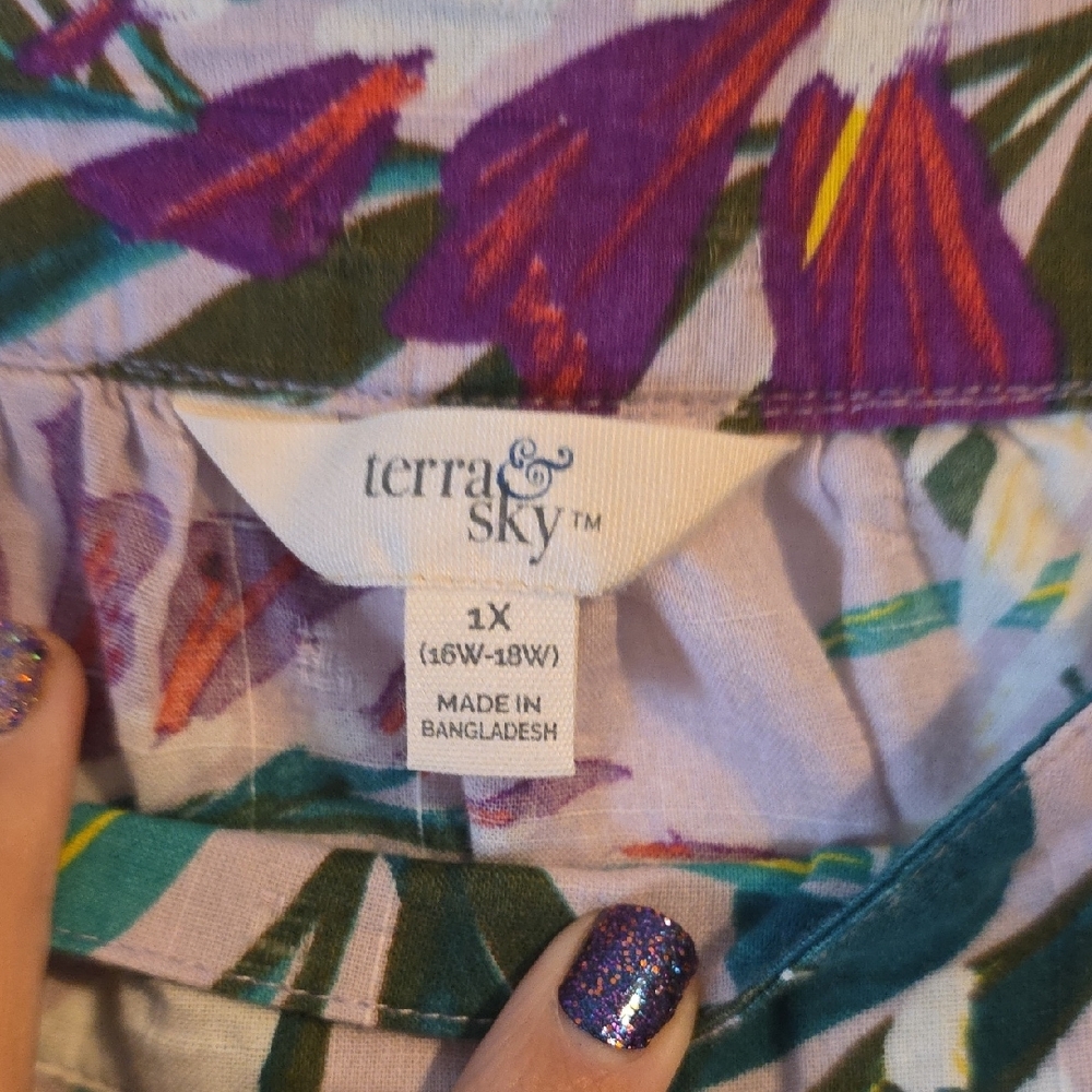 Terra & Sky Tropical Print Ruffle Blouse - Picture 3 of 4